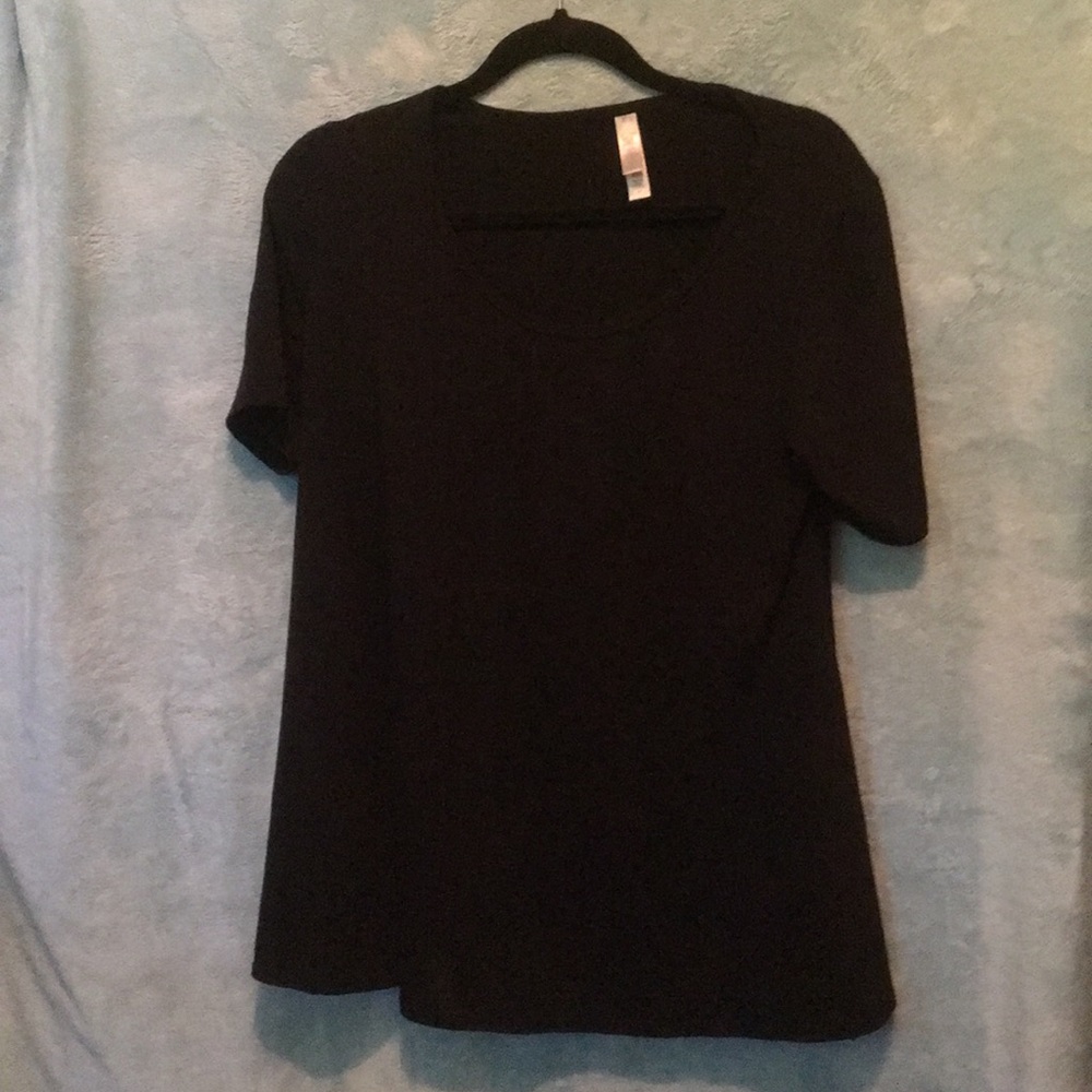 LuLaRoe top